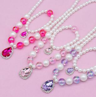 儿童带钻项链手链戒指耳夹套装首饰品发夹头饰女童小女孩发饰礼盒