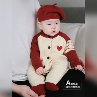 婴儿衣服春秋款宝宝满月百天红色亲子系列针织连体衣外出毛衣爬服
