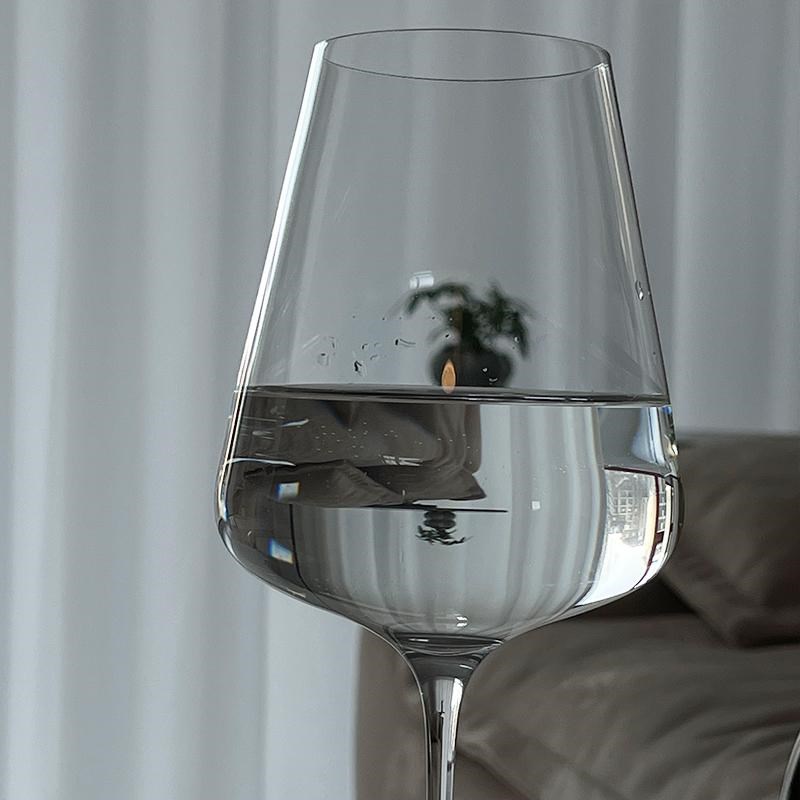 红酒杯精品波尔多轻薄水晶玻璃细杆葡萄酒杯家用套装高级醒酒器