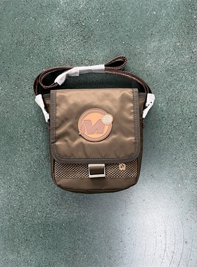 Minus Two  斜挎包小包欧美明星同款UKDRIPDRILL嘻哈街头休闲时尚