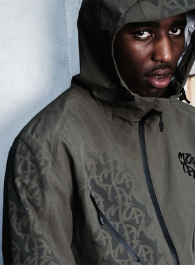 Mertra新款街头男款连帽水溶硬壳Jacket防水夹克秋季休闲百搭夹克