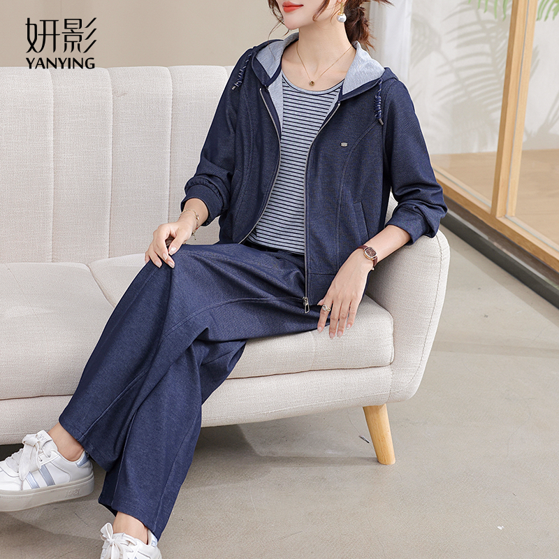 2025年秋季新款休闲女装套装时尚气质中老年妈妈装宽松运动三件套