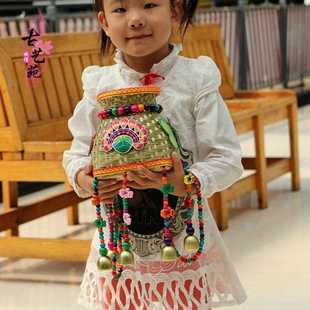 直销新款云南民族挂饰手工背篓 旅游休闲背篓风铃 竹编鱼背篓挂饰