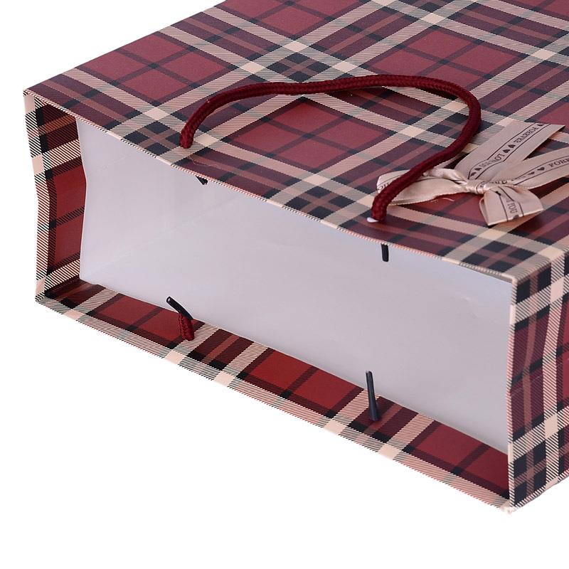 直销新款现货经典深红色底 格子纹礼品袋加印 手提纸袋 礼物袋