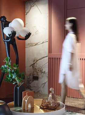 新款直销抽象人物雕塑摆件创意不锈钢球组合壁饰壁挂酒店大堂软装