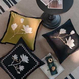 直销新款新款网红法式复古刺绣客厅沙发抱枕中古风名宿样板间靠垫
