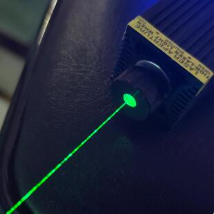 OXlasers 532nm 200mW绿光激光器可调焦激光模组支持PWM调功率