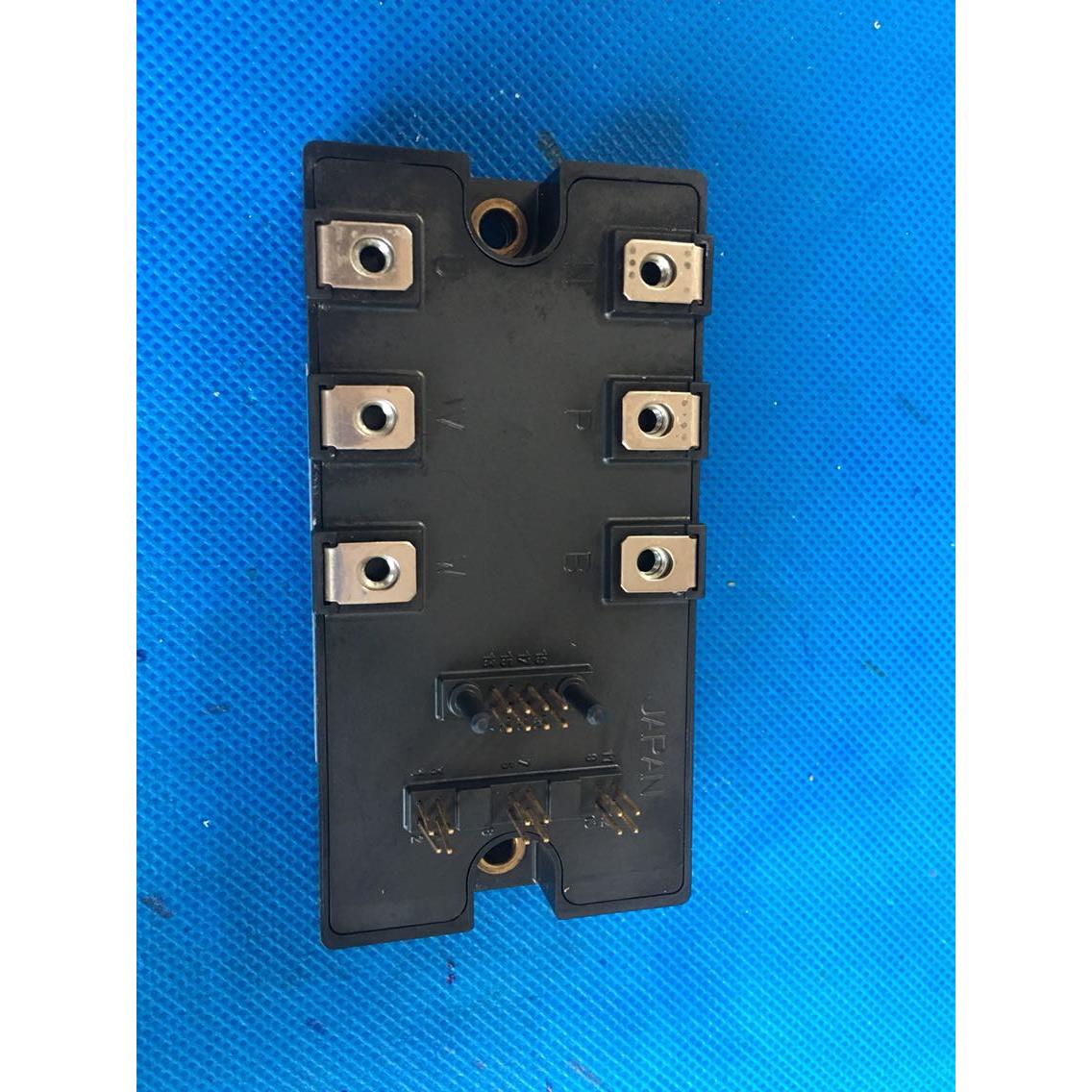 MIG50Q7CSB1X施耐德变频器31-312-11-15KW用逆变模块包好都测试过