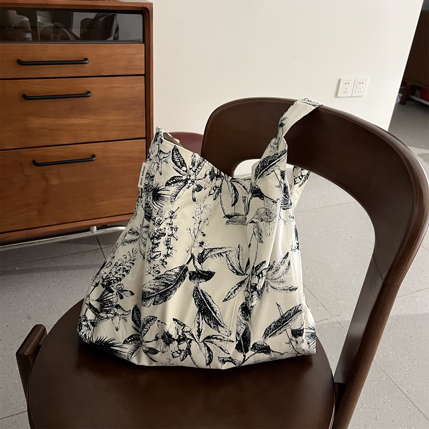 悠长假期 复古文艺素雅水墨画单肩帆布包化妆包女双层加厚慵懒风