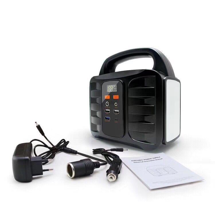 户外便携式紧急电源DC，USB，市电220V插口太阳能充电带手电