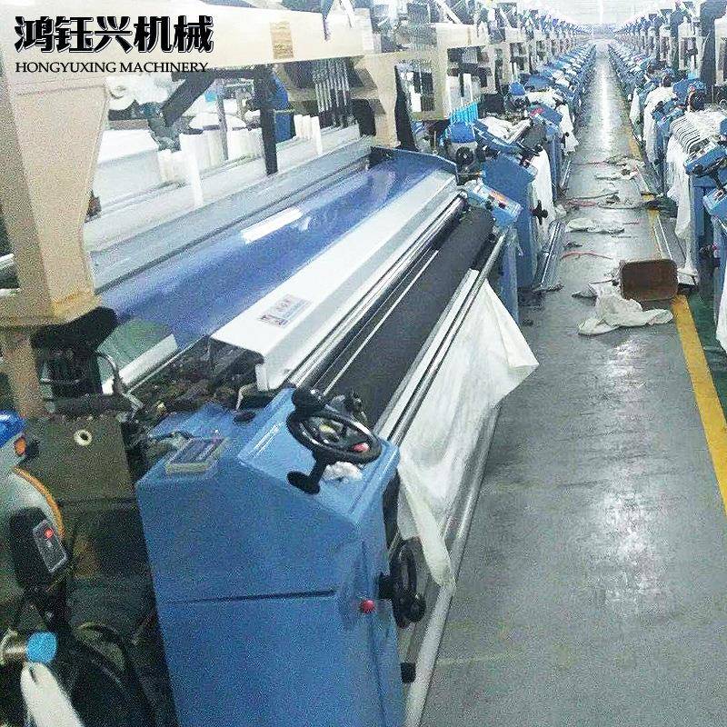喷水织机厂家供货纺织设备和器材双喷电子储纬822型喷水织机