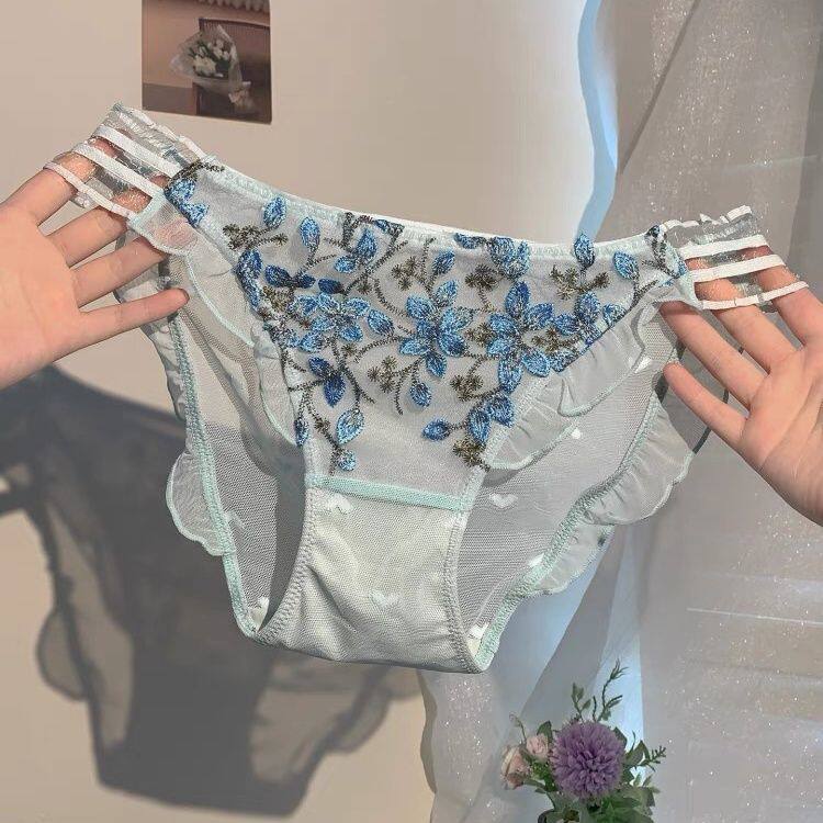 日系绣花甜美内裤女性感玻璃丝木耳边透明网纱舒适诱惑蕾丝三角裤