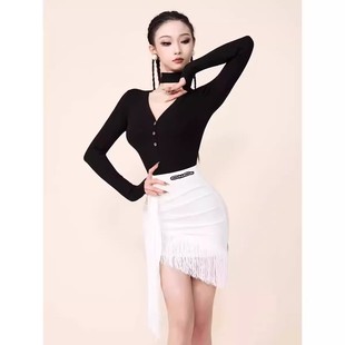 上衣女流苏半裙练功服套装 2026新款 拉丁舞服高级黑色V领螺纹长袖