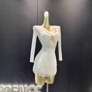 冬季 成人拉丁舞服高级感白色蕾丝上衣流苏半裙舞蹈练功服 川子同款