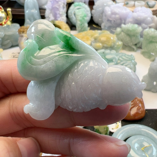 送证书天然翡翠A货飘阳绿鱼