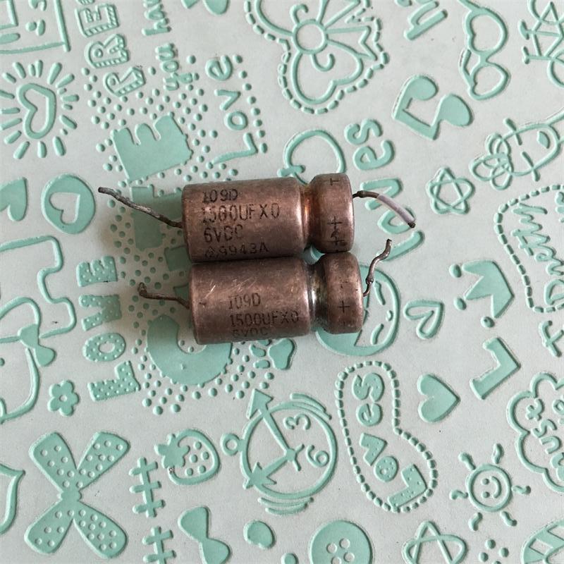 美国SPRAGUE思碧 109D系列 1500UF 6V 轴向液态钽银壳银油电容
