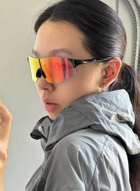 变色超轻跑步眼镜户外运动自行车骑行马拉松防风护目镜跑步男女
