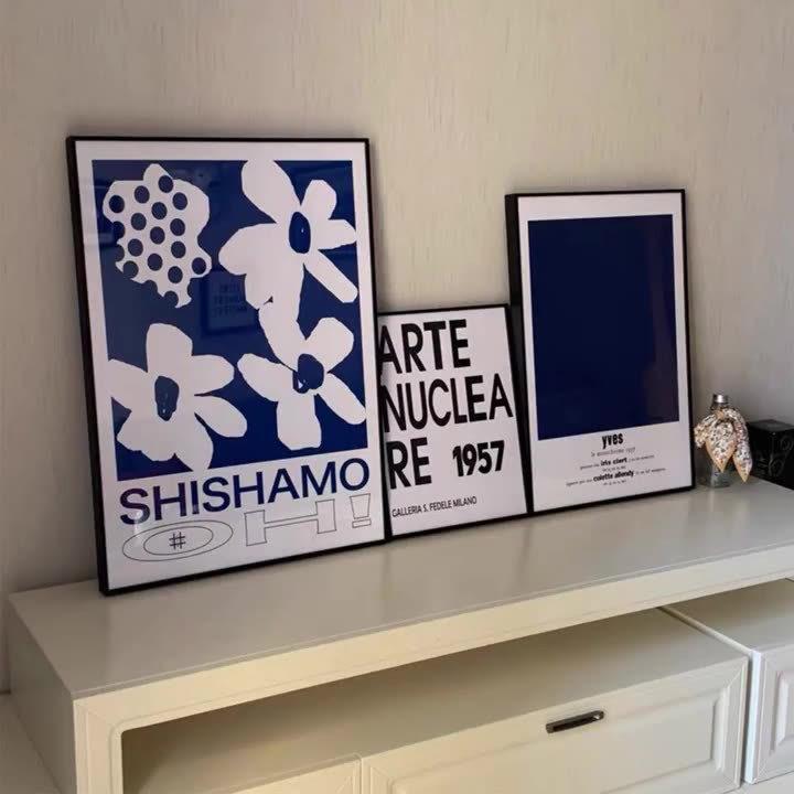 新款直销克莱因蓝复古简单小众花壁画艺术大师工作室卧室挂装饰画图片