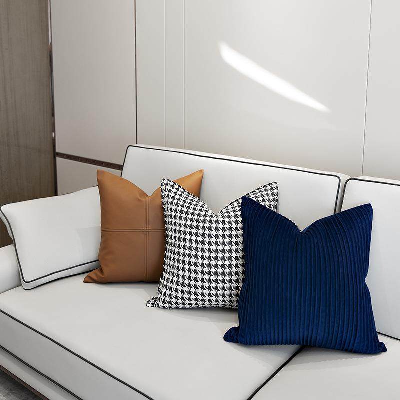 新款直销EW1设计师推荐样板间客厅沙发棕色皮十字缝靠垫床上腰靠,居家布艺,抱枕被,淘宝优惠券,粉丝福利购,淘宝优惠卷