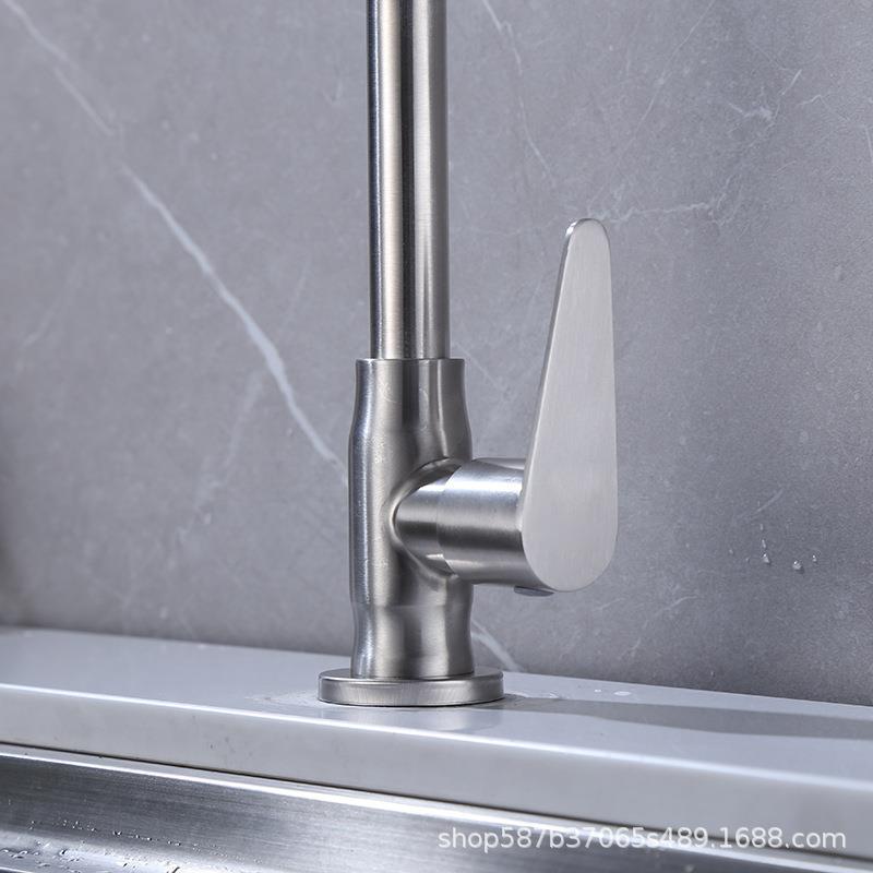 新款直销SUS304不锈钢厨房水龙头单冷家用旋转防溅水洗菜盆水龙头