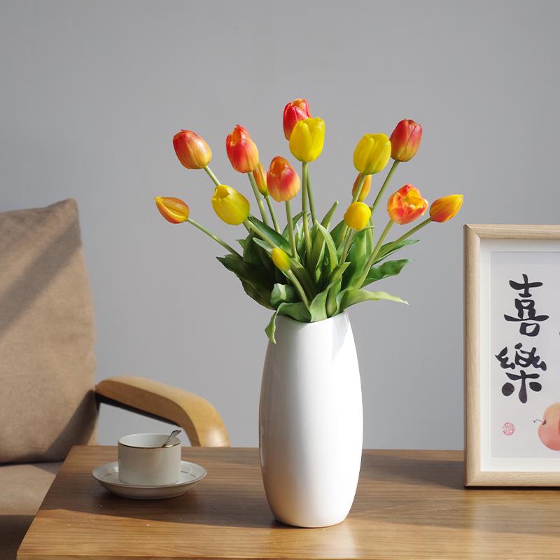手感白色郁金香仿真花轻奢高档假花花束客厅餐桌摆件装饰花艺套装