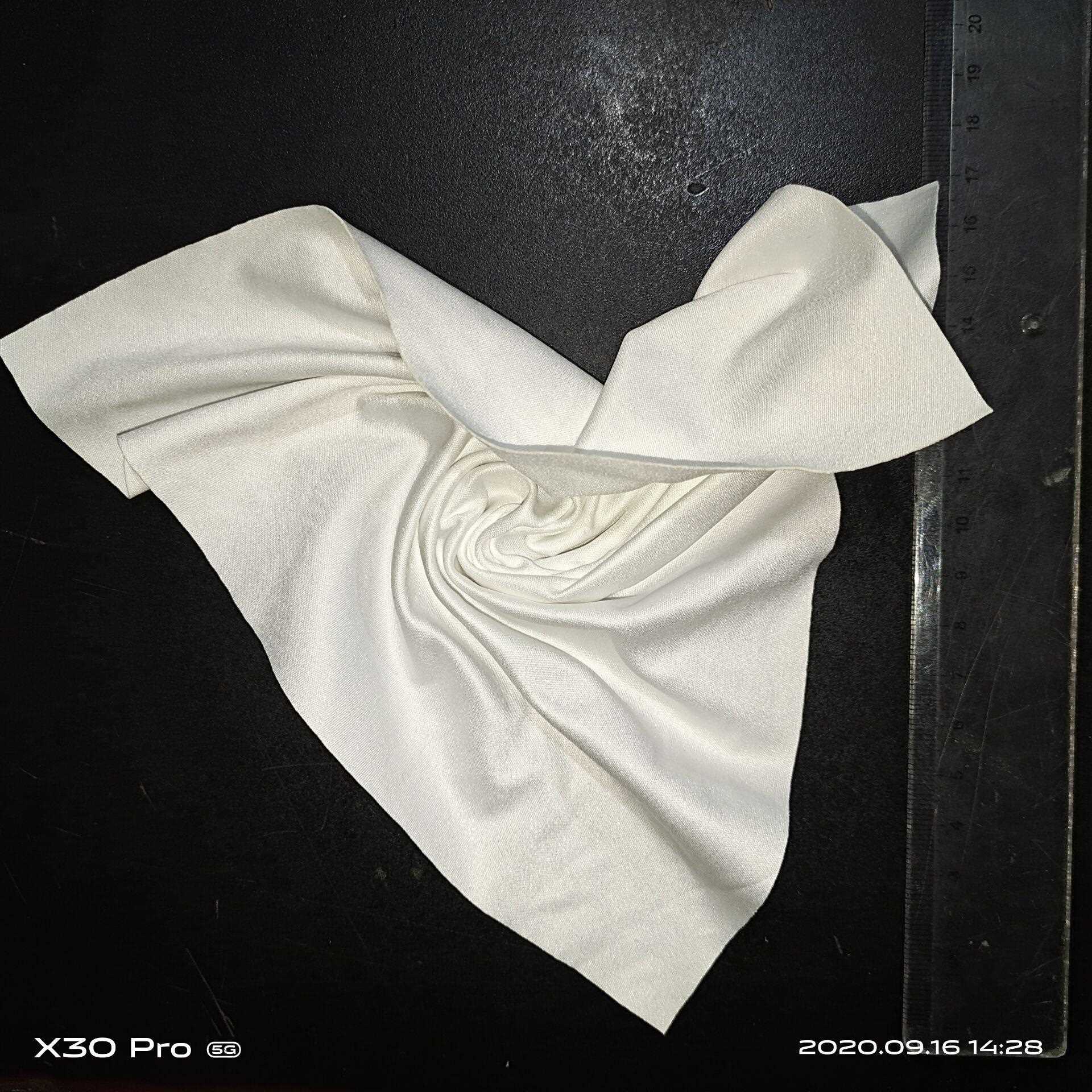 直销新款无尘布 1009DS防静电无尘机台擦拭布 工业产品清洗无尘清