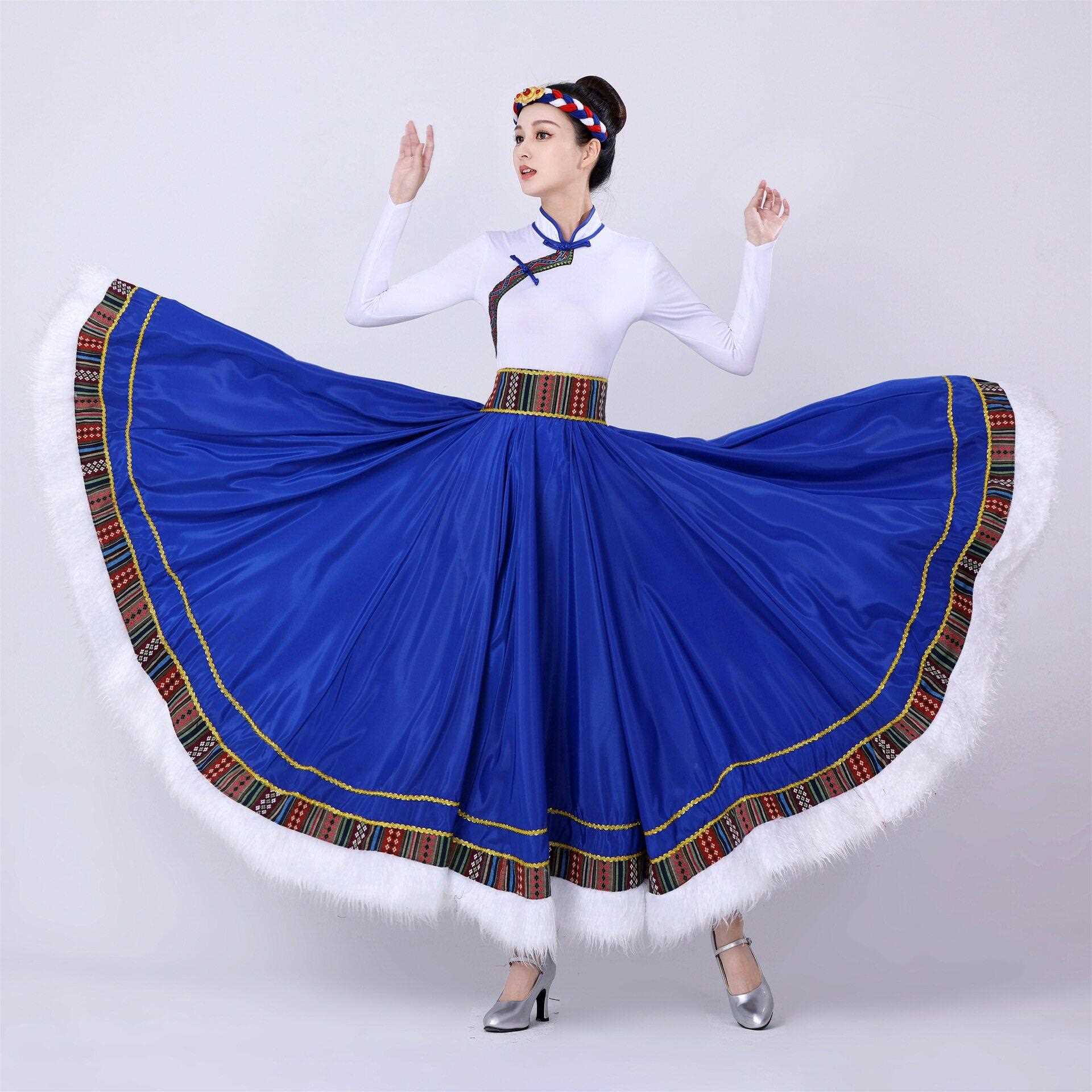 新款直销藏族舞蹈演出服装女广场舞服装套装民族风表演舞台分体大