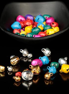 直销新款彩色小铃铛装饰品幼儿园金属金色吊坠小饰品手工diy配件