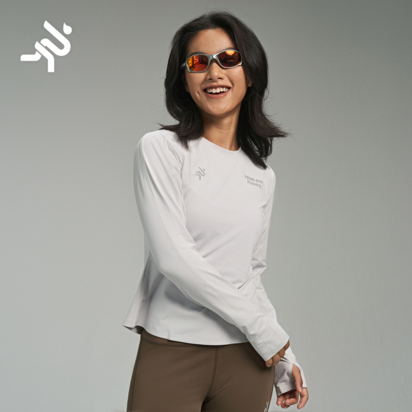 摆动者长袖女子圆领保暖运动吸湿