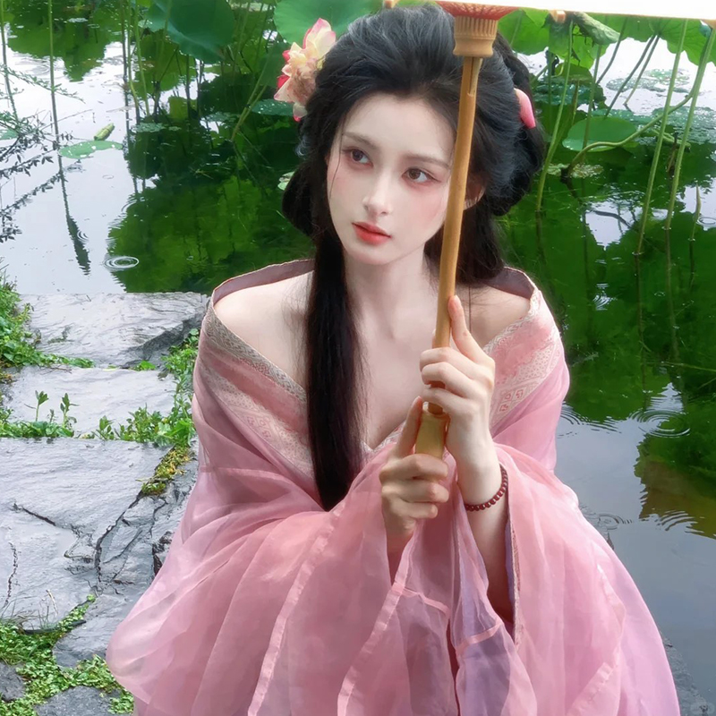 绝美粉色战国袍汉服女交领大袖衫