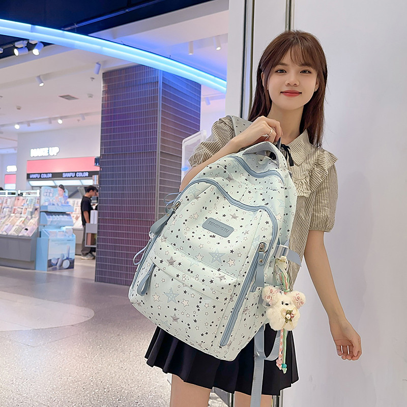 女学生护脊减负双肩包