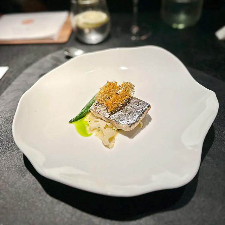 创意法式餐厅异形不规则陶瓷盘子食器西餐餐具融合菜特色浅盘纯白,餐饮具,盘,淘宝优惠券,粉丝福利购,淘宝优惠卷