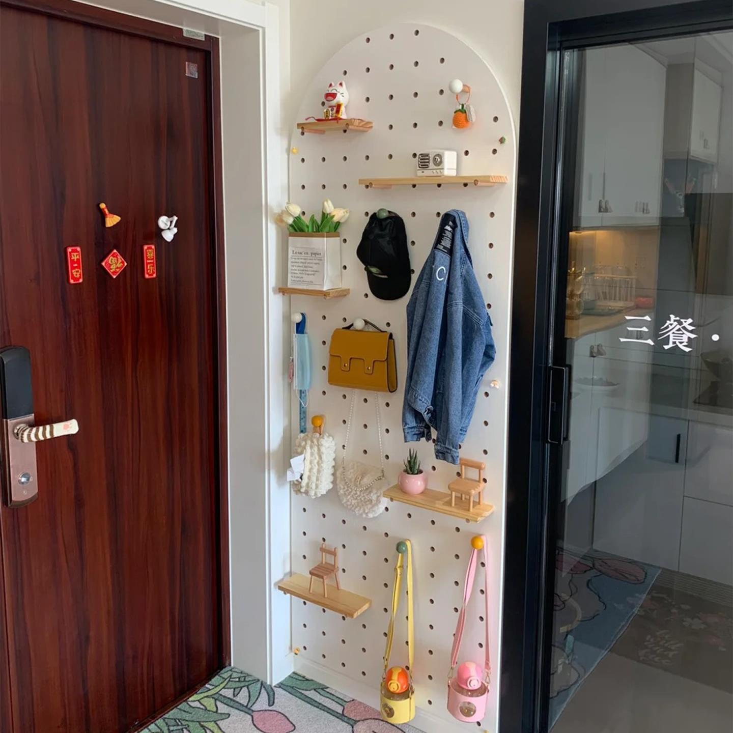 入户门墙上洞洞板装饰造型墙摆件置物架玄关壁挂式衣帽架隔板