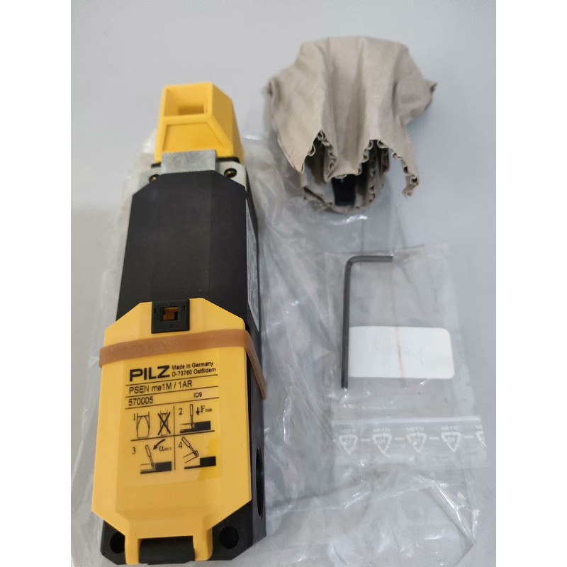PILZ皮尔磁安全门开关 PSEN me1M/1AR 570