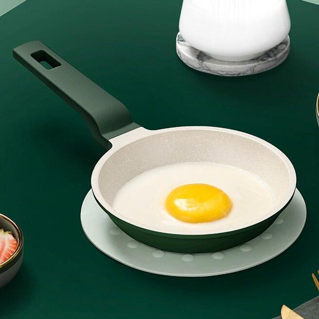 儿童煎鸡蛋的小煎锅麦饭石色不粘锅迷你平底煎锅家用婴儿早餐锅