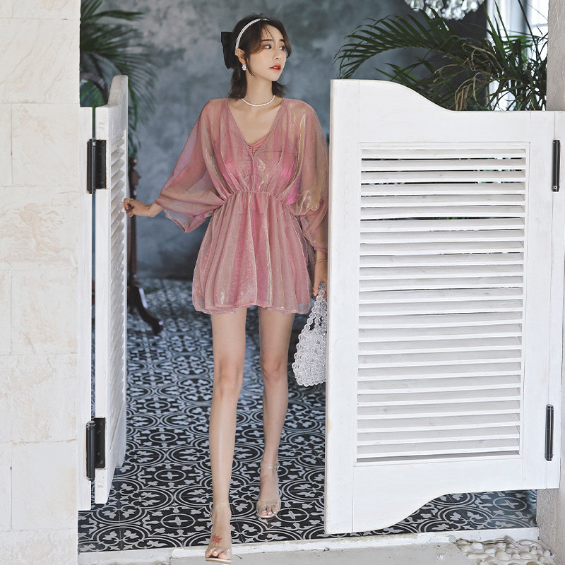 大码泳衣女胖mm200斤遮肚显瘦保守长袖分体三件套泡温泉2021新款