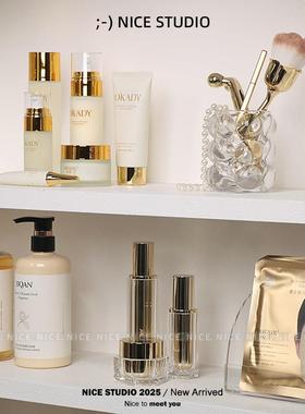 轻奢样板房化妆室摆件护肤品道具浴室柜空瓶镜柜化妆品展厅装饰