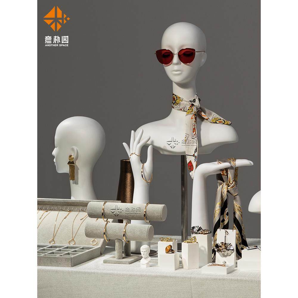 意朴园白色头模型道具女模特饰品帽子假发围巾支架项链手模展示架