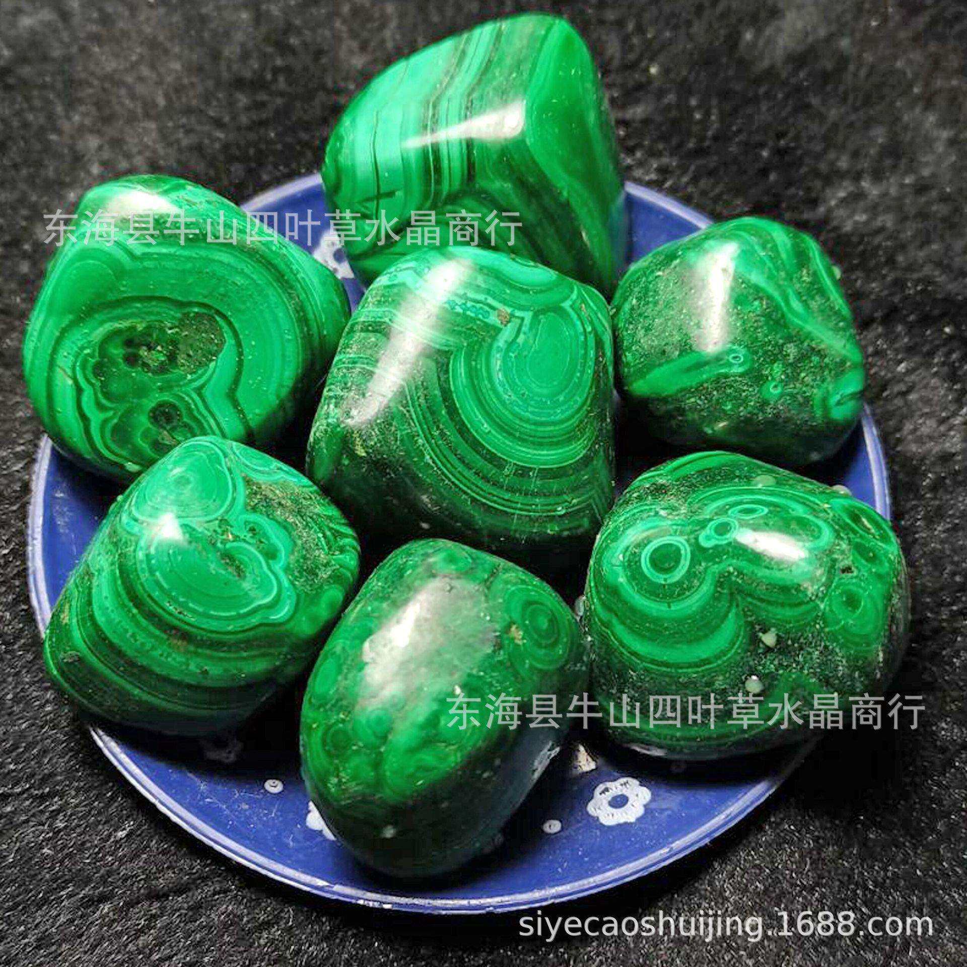 100克20-30毫米天然孔雀石裸石手把件造景装饰石摆件滚石矿标