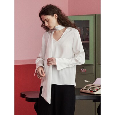 套头v领飘带衬衫日常通勤