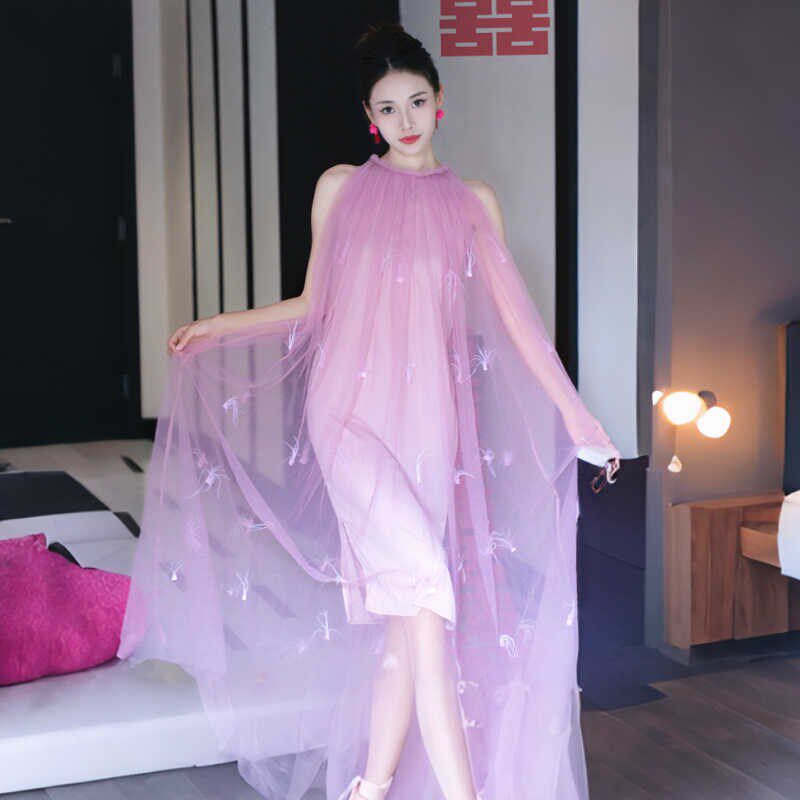 新中式晨袍女新娘敬酒服订婚礼服2024新款薄纱粉色挂脖仙气连衣裙