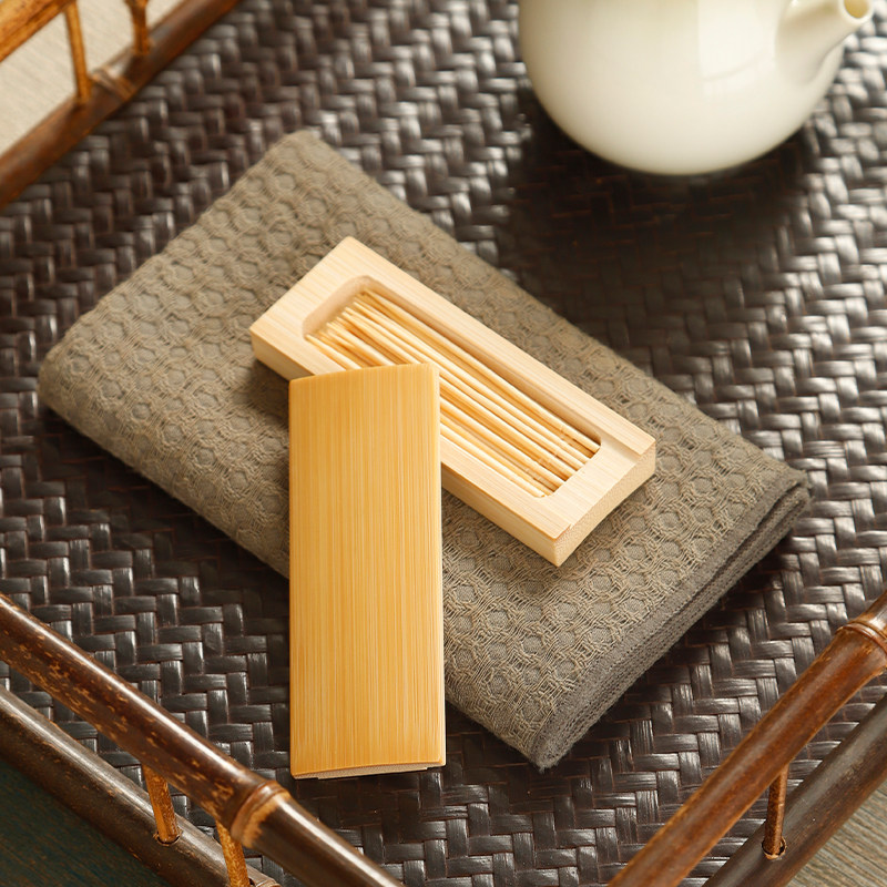 创意纯手工竹制老玉竹牙签盒精磨便携式牙签罐竹盒文玩把件小盒子