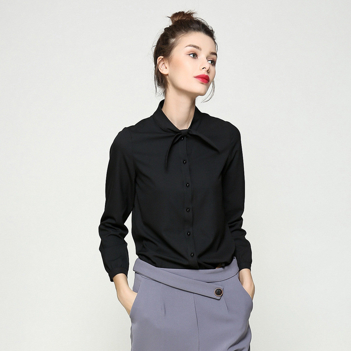 白鹿语法式系带领通勤百搭衬衫女春秋新款ol风白色衬衣女上衣