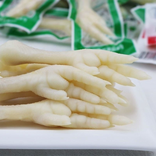 42泡椒凤爪小包装独立包装野山椒鸡爪泡椒凤爪大个约30克左右零食