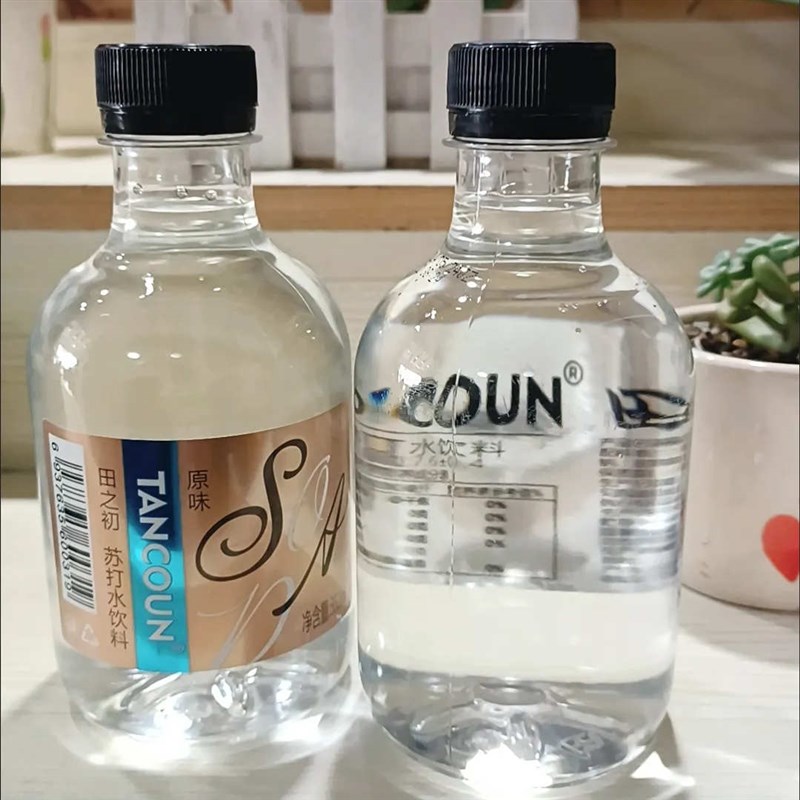 纯净水苏打水饮料i0糖0卡0能量0脂肪0卡0糖0脂0卡0糖0脂0卡0糖0脂