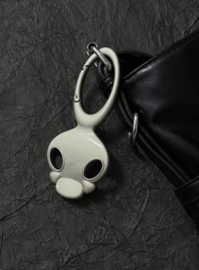 SFSN外星人造型质感钥匙扣挂件cleanfit金属重工腰间配饰送回弹扣