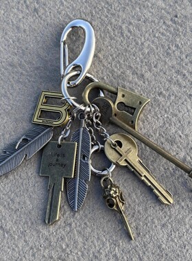 SFSN原创复古高定做旧钥匙串包包挂件钥匙扣小众vibe风腰间挂饰