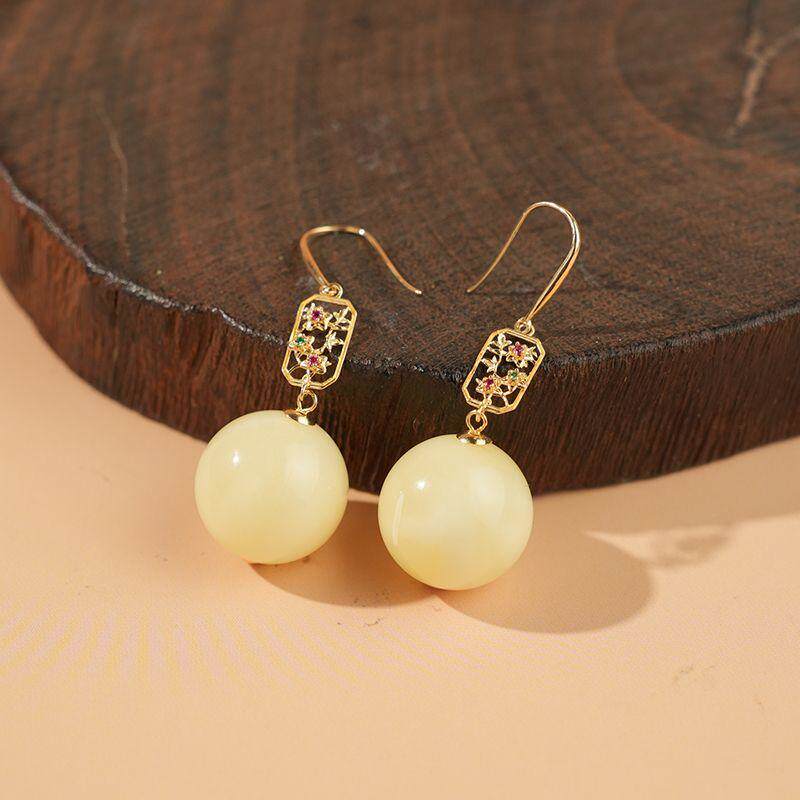 【Q .Jewelry】18k金蜜蜡耳钩 略有不同