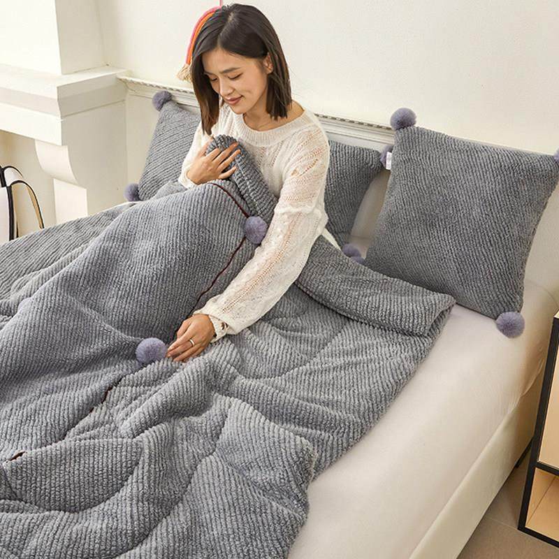 抱枕被子两用二合一冬季加厚毛绒车载靠垫办公室午睡毯沙发纯色新,居家布艺,抱枕被,淘宝优惠券,粉丝福利购,淘宝优惠卷