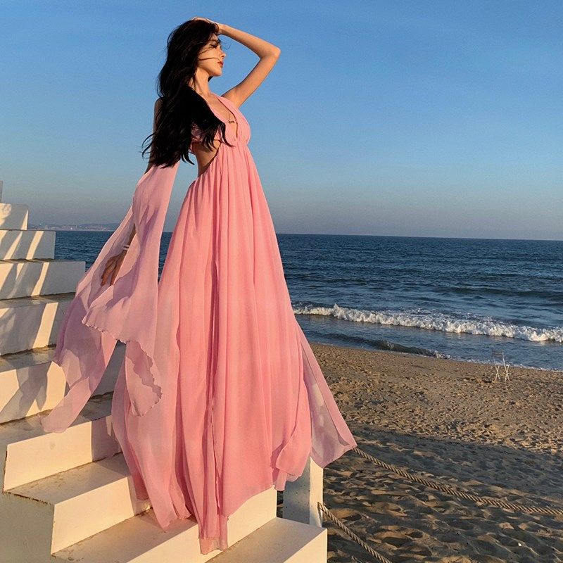 法式粉色仙女飘带挂脖吊带连衣裙女夏季镂空开叉海边度假风沙滩裙,女装/女士精品,真丝上装,淘宝优惠券,粉丝福利购,淘宝优惠卷